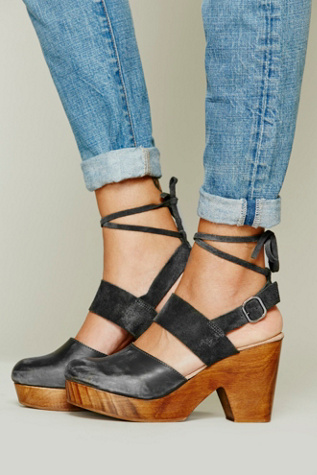 belmont leather clog