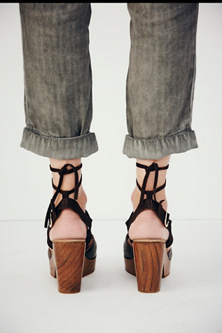 belmont leather clog