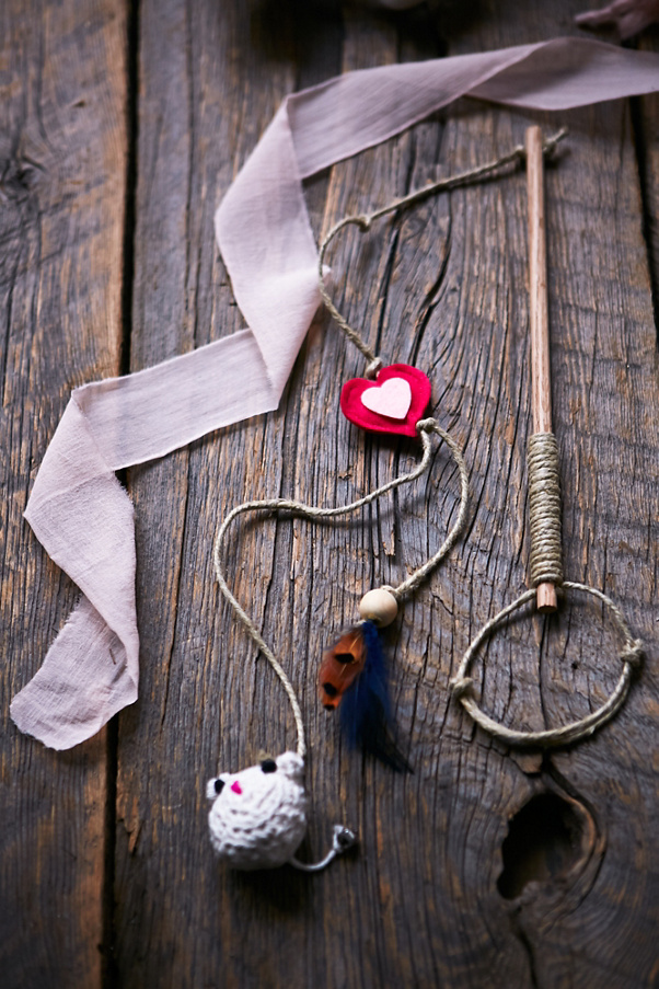 diy cat wand toys