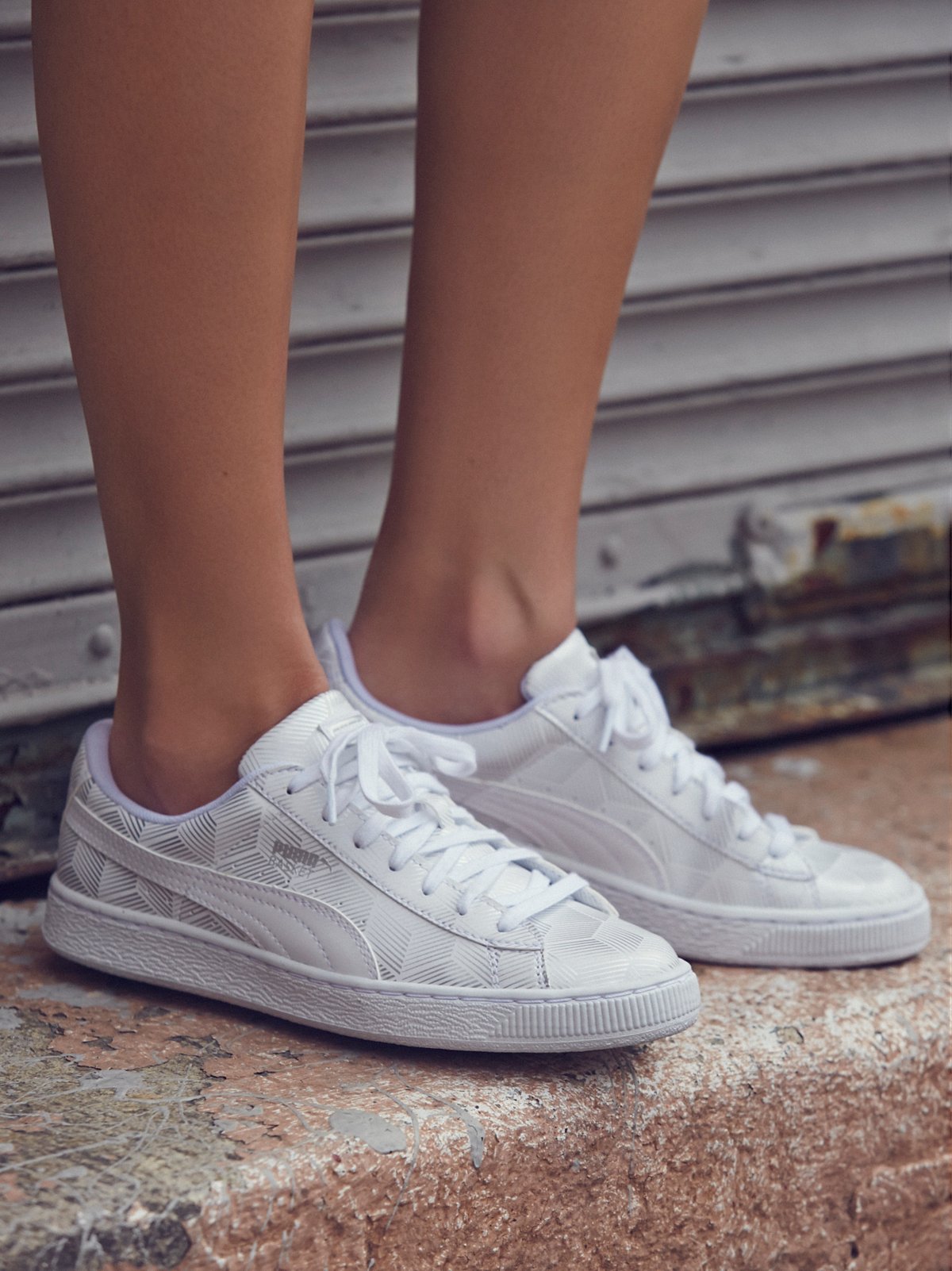 Puma Basket Classic Metallic Sneakers Puma Basket Classic Metallic Sneakers