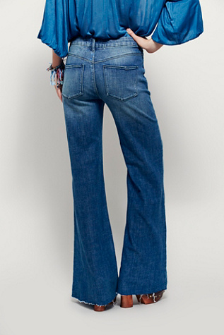 Joanna High Rise Flare at Free People Clothing Boutique