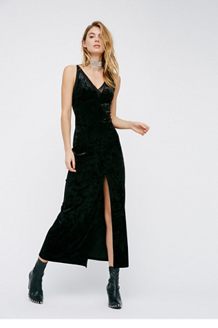 Product Image: Belle Epoch Velvet Maxi Slip