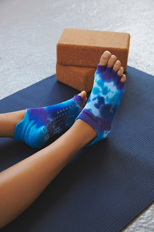 Great Soles Tie Dye Grip Yoga Sock at Free People Clothing Boutique