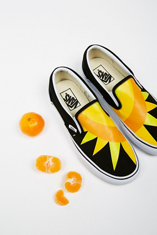 vans slip ons rainbow