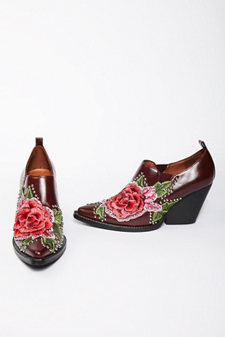 toeless ankle boots
