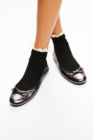 the day ballet flat