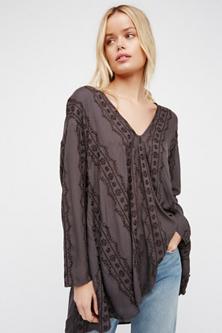 SALT BREEZE WOVEN TOP