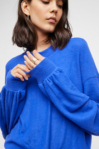 Fanie Theron Pullover main image 1