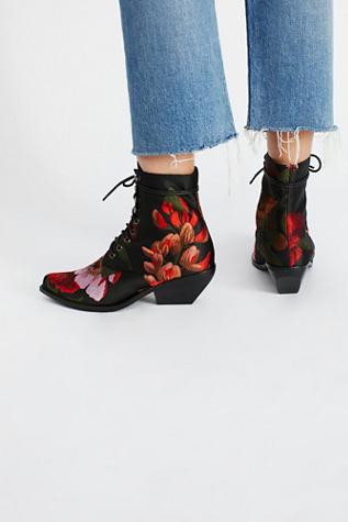 grove lace up western boot