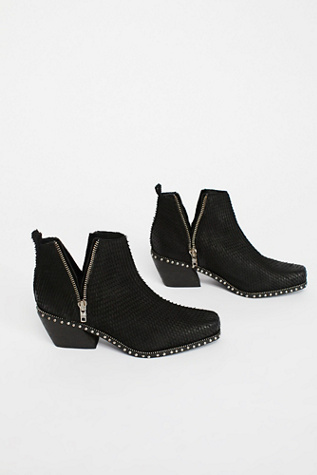 BLACK VELOUR BOOTS 9671